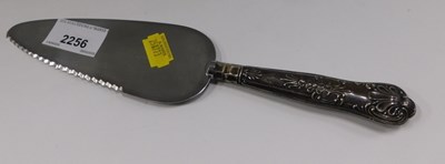 Lot 2256 - A silver handled cake knife.