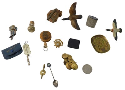 Lot 883 - Miscellaneous items, to include a miniature...