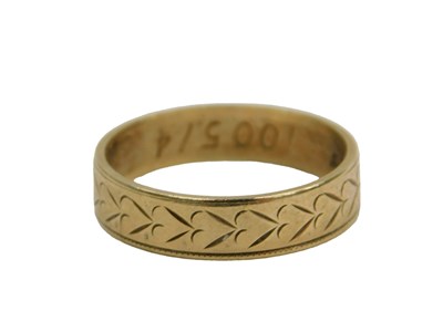 Lot 409 - A 9ct gold wedding band, with engraved...