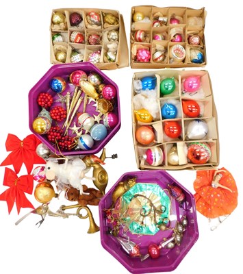 Lot 1032 - Three boxes of vintage Christmas baubles, and...