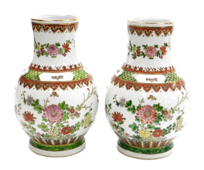 Lot 78 - A pair of 20thC Chinese porcelain ovoid vases,...