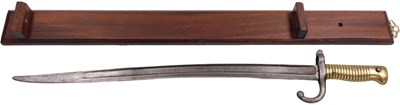 Lot 68 - A French World War I Chassepot bayonet, with a...