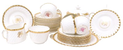 Lot 231 - An early 20thC Mintons porcelain Gold Rose...