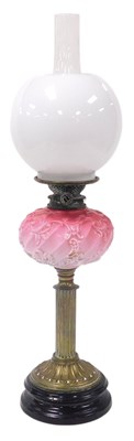 Lot 234 - A late 19thC Hinks's duplex brass oil lamp,...