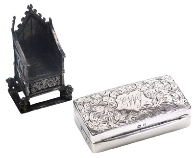 Lot 518 - An Edward VII silver snuff box, with engraved...
