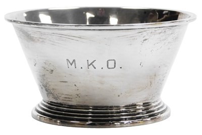 Lot 529 - A George V silver sugar bowl, of circular form,...
