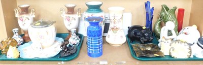 Lot 2013 - General household effects, to include a...
