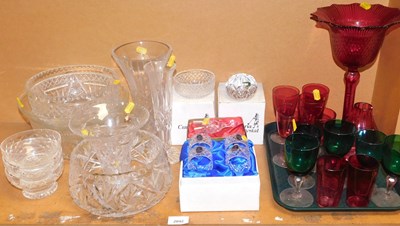 Lot 2042 - Glassware, to include green glass drinking...