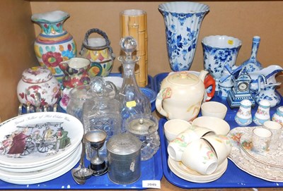 Lot 2049 - General household effects, to include a Masons...