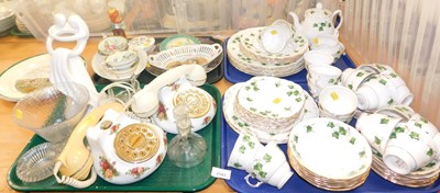 Lot 2143 - A Colclough Ivy Leaf pattern part tea and...