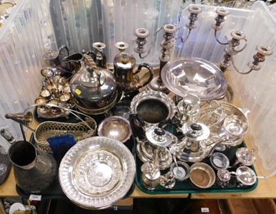 Lot 2204 - Plates wares, to include cocktail shaker,...