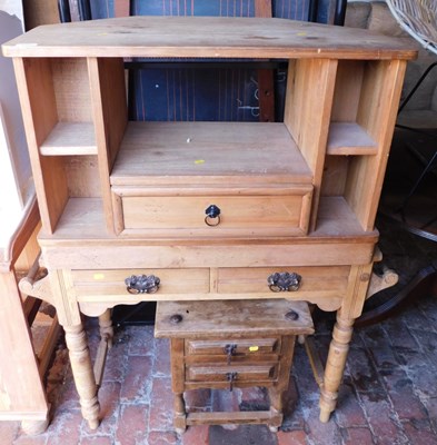 Lot 1091 - A Victorian pine side table, the rectangular...