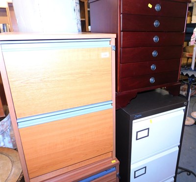 Lot 1165 - A Silverline three drawer two tone filing...