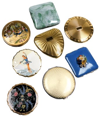 Lot 692 - Eight Stratton and other compacts.