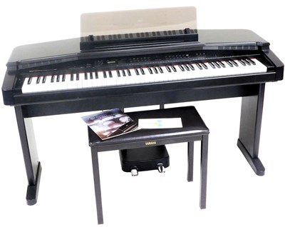 Lot 787 - A Yamaha Clavinova, model CVP.35, with...