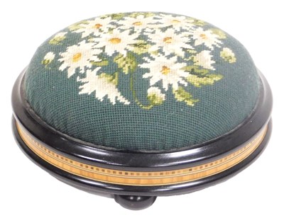 Lot 801 - A Victorian ebony and crossbanded...