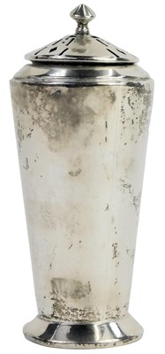 Lot 370 - A George V silver sugar caster, of cylindrical...