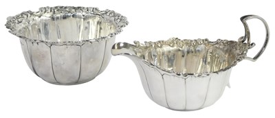 Lot 371 - A Victorian silver sugar bowl and matching...