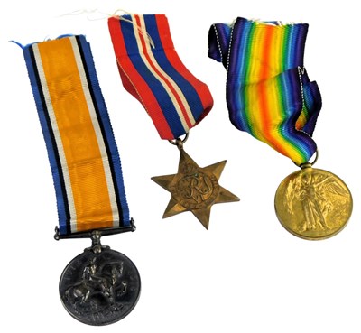 Lot 486 - Two World War I medals, named to Gnr HS Dawson...