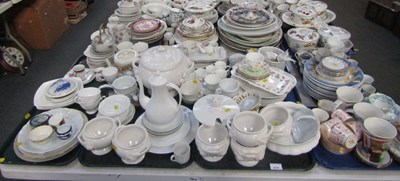 Lot 2129 - Household ceramics, including dinner plates,...