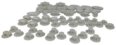 Lot 530 - An extensive Wedgwood porcelain Ice Rose...