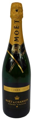 Lot 537 - A bottle of Moet and Chandon Grand Vintage...