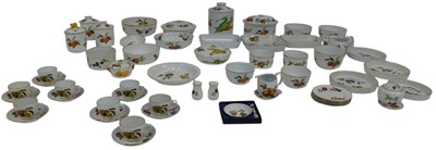 Lot 548 - A group of Royal Worcester Evesham pattern...