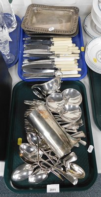 Lot 2011 - Flatware, including bone handled knives, forks,...