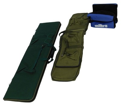 Lot 665 - A green canvas gun carrying case, 120cm...