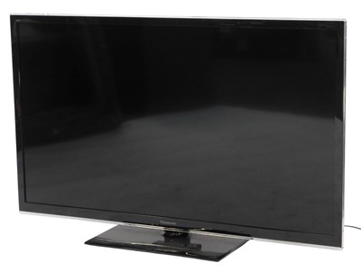 Lot 626 - A Panasonic TX-L50EM5B Full HD 50" LED...
