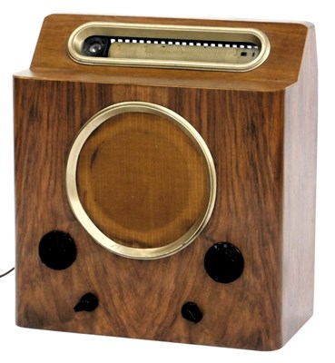 Lot 653 - A Murphy Radio Limited model A72 valve...