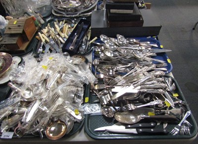 Lot 2154 - Assorted flatware, items including steak...