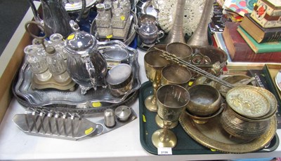 Lot 2156 - Metalware including brass and silver plated...