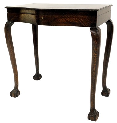 Lot 733 - An early 20thC oak canteen table, the...