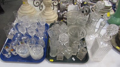 Lot 2255 - Glassware, including small sherry glasses, cut...