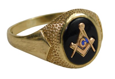 Lot 301a - A gentleman's 9ct gold black onyx and enamel...