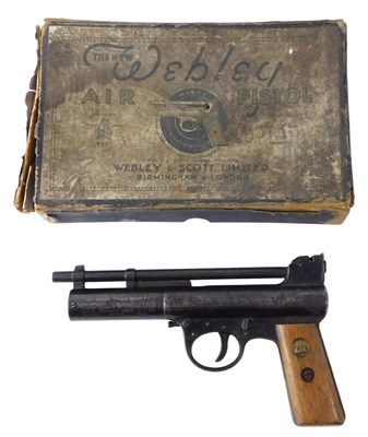 Lot 146 - A boxed Webley & Scott of Birmingham limited...