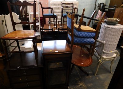 Lot 1547 - A group of furniture, to include a bedroom...