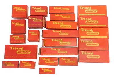 Lot 164 - Tri-ang Railways rolling stock and accessories,...