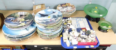 Lot 2018 - Various collector's plates, to include Royal...