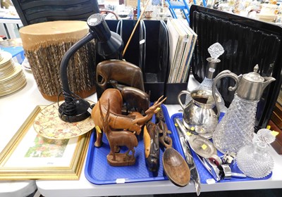 Lot 2058 - Various treen carved animal figures, an animal...