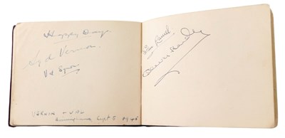 Lot 401 - An album of autographs, signed by Stan Laurel...