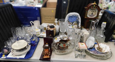 Lot 2085 - General household effects, to include drinking...