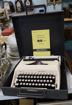 Lot 2151 - A Remington Ten Forty cased typewriter.