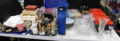 Lot 2152 - General household effects, to include drinking...