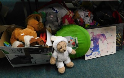 Lot 2179 - A large quantity of soft toys, children's and...