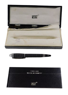 Lot 441 - A Mont Blanc Starwalker metal and rubber...