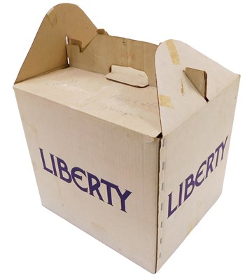 Lot 652 - A vintage Liberty box. (AF)