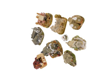 Lot 667 - Various Lilliput Lane cottages, to include...