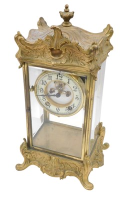 Lot 914 - An American Newhaven Clock Company mantel...